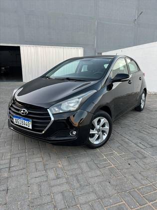 HYUNDAI HB20 1.0 COMFORT PLUS 12V FLEX 4P MANUAL